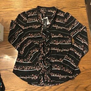 NWT Worthington Ruffled Button Down Blouse